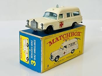 Amazon.co.jp: マッチボックス メルセデス ベンツ 救急車