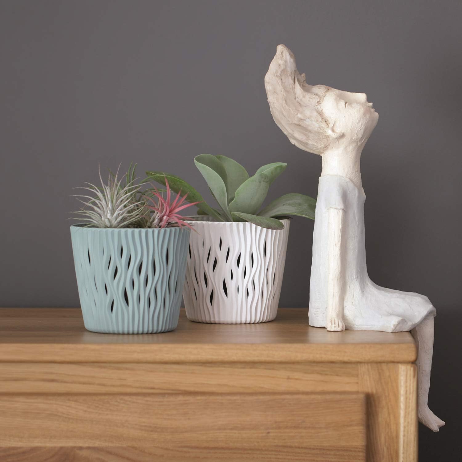 PROSPERPLAST Sandy Round Flower Pot Planter 2-in-1 Including Plant Pot Round Plastic (262 mm, Grey).