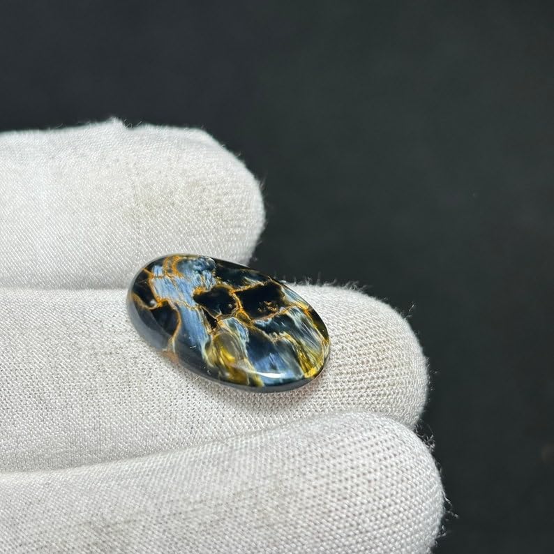 Gemme piétersite cabochon de qualité pour confectionner un pendentif d'exception