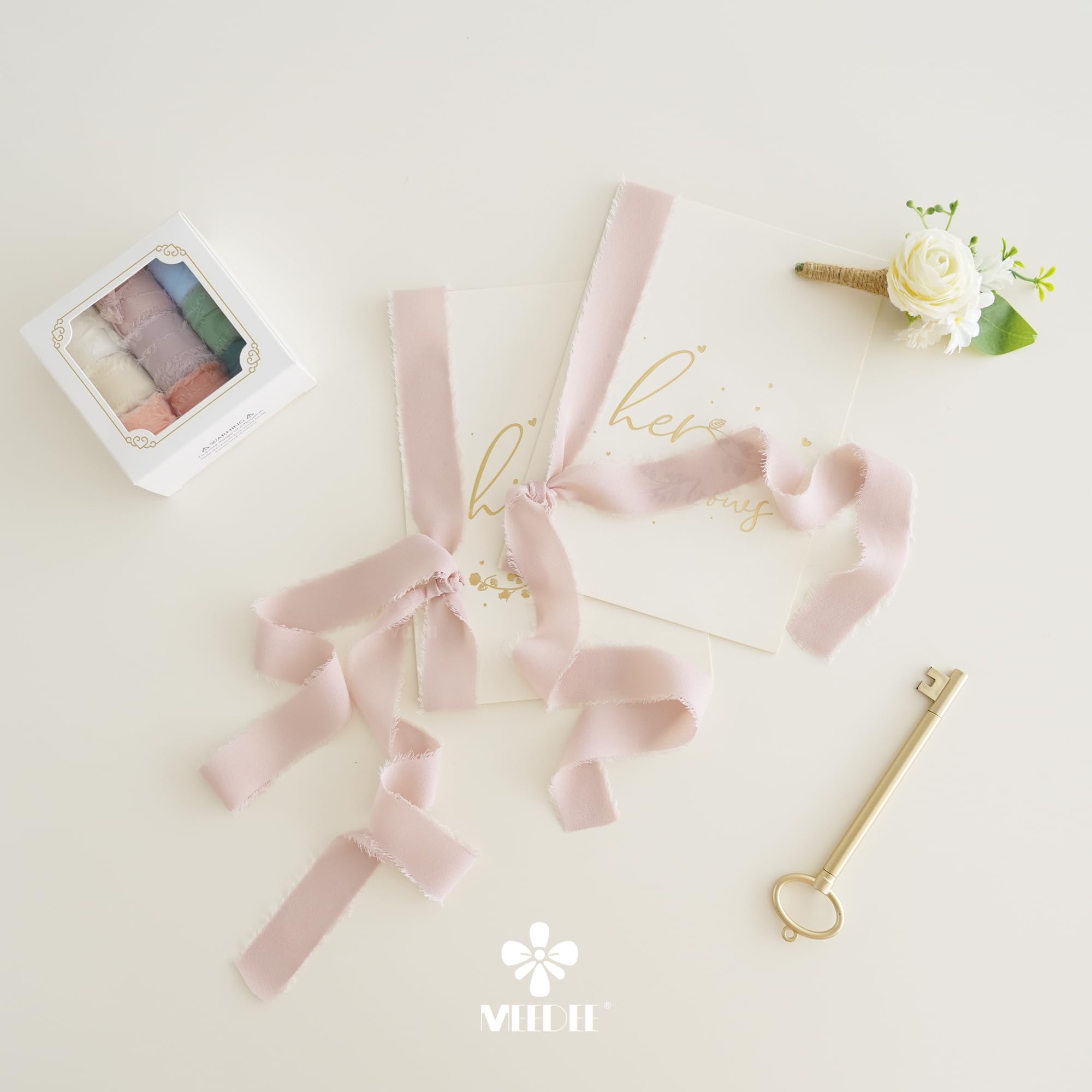 MEEDEE Chiffonband, 2,5 cm, ausgefranstes Chiffon-Seidenband, sortiert, ausgefranster Rand, gemischte Farben, dünne Chiffonbänder für Bastelarbeiten, Geschenkverpackungen, Hochzeitseinladungen (9