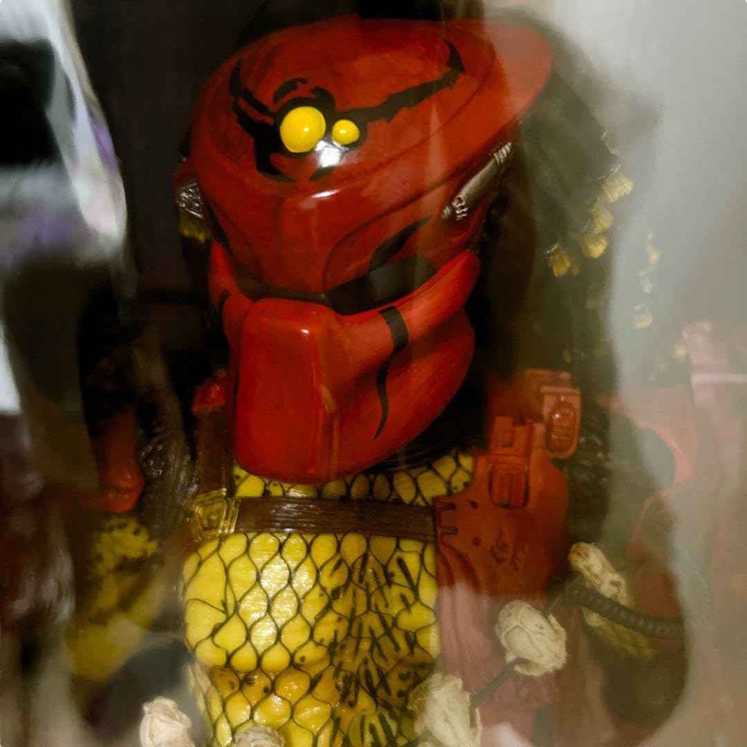 Neka 1/4 Predator Big Red Figure : Amazon.co.uk: Toys & Games