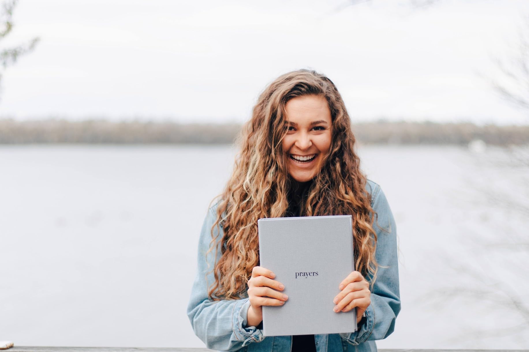 Coffee & Bible Time Prayer Journal for Women & Men, Refillable Binder with Ideas & Prompts, Praise, Confess, Thank & Ask God, 12 Tabs, 4 Pocket Folders & 50 Printed Pages, 7.25" x 9.25" - Image 7