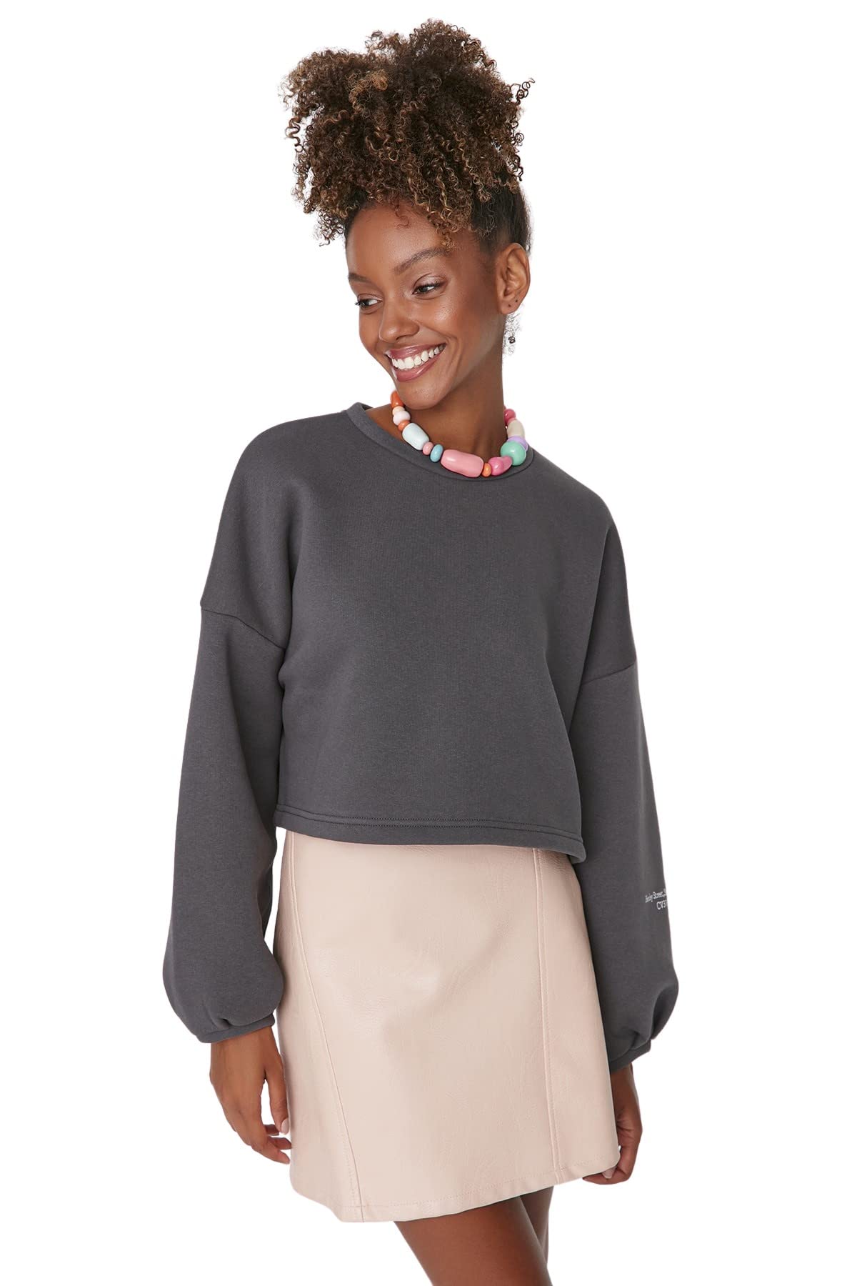 Trendyol Women's Crew Neck Plain Oversize Sweatshirt, Smoky, XL
