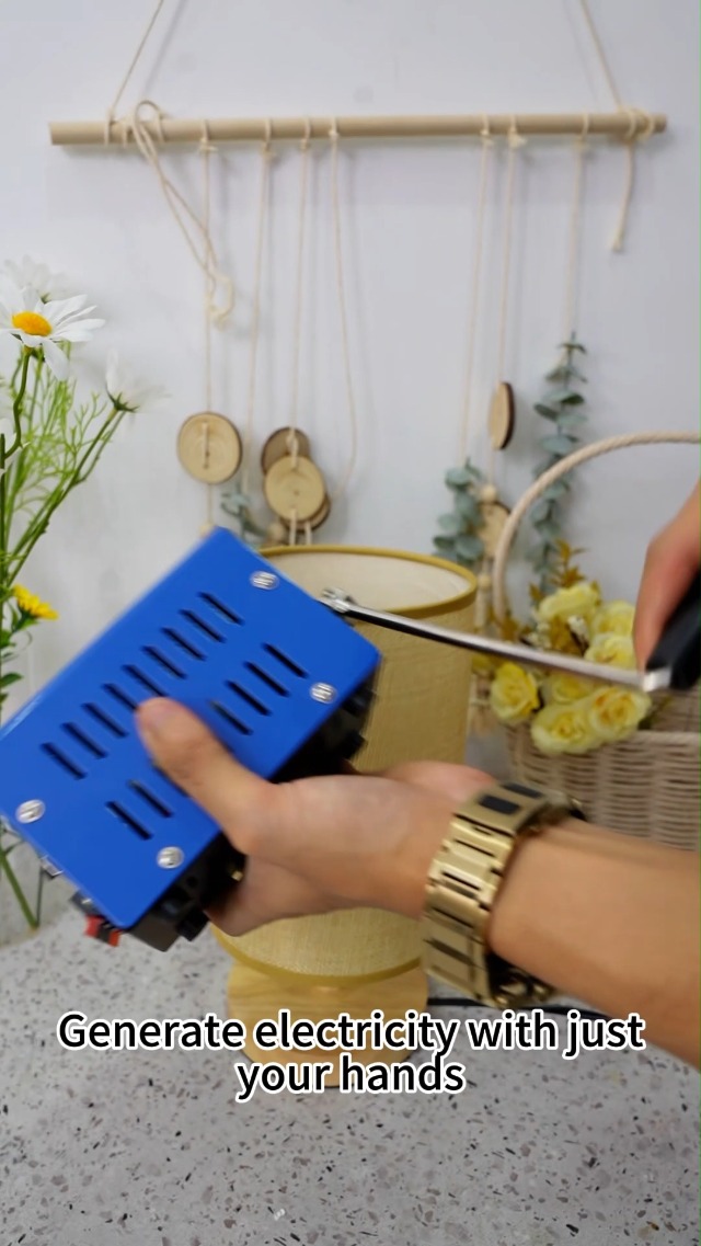 Generador portátil de manivela manual de 20 W para camping y emergencias, con carga USB, color azul miniatura 7