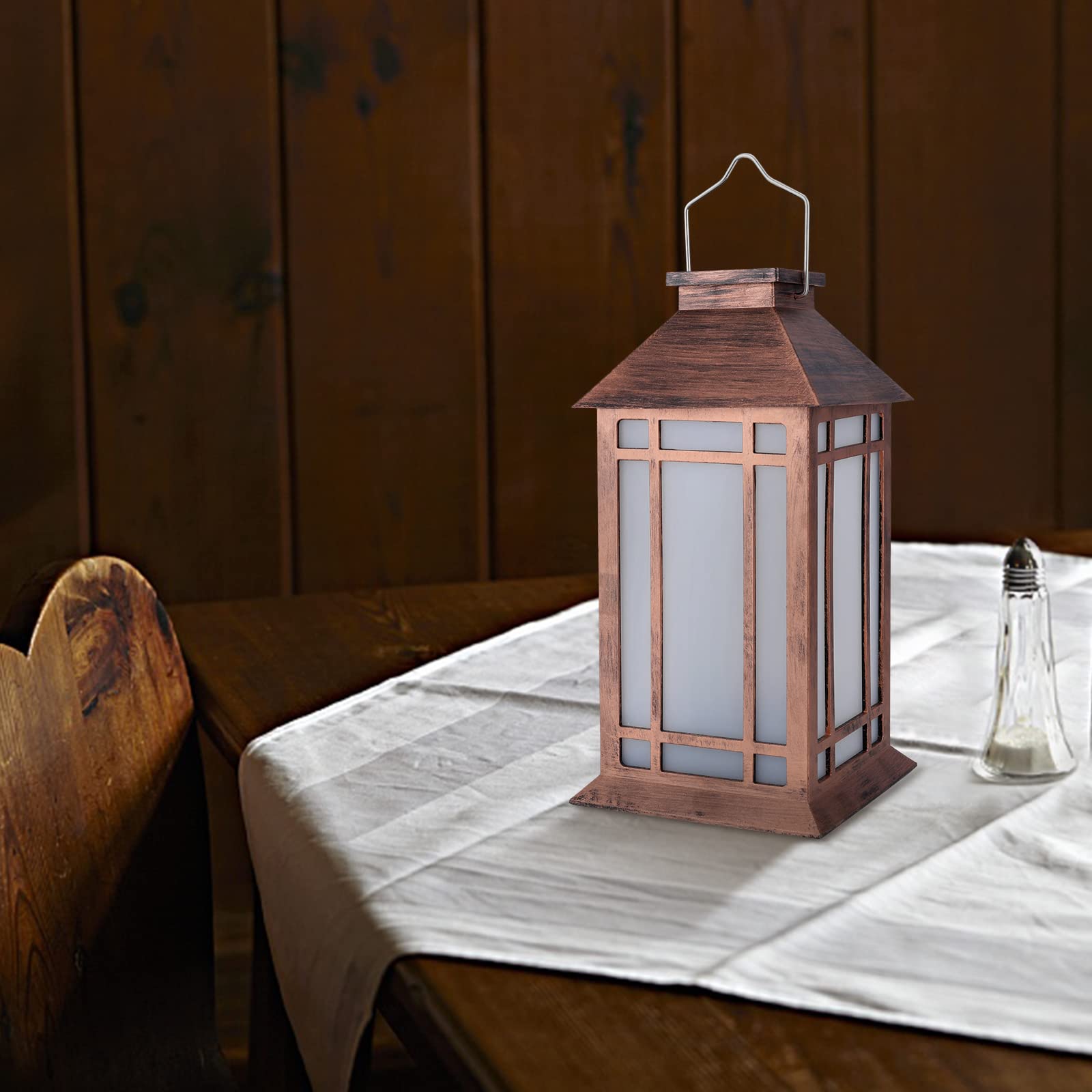 Paquete de 2 faroles de vela vintage de 13 pulgadas con vela LED sin llama (temporizador de 6 horas), impermeable IP65, funciona con pilas, faroles colgantes para patio al aire libre, faroles 8