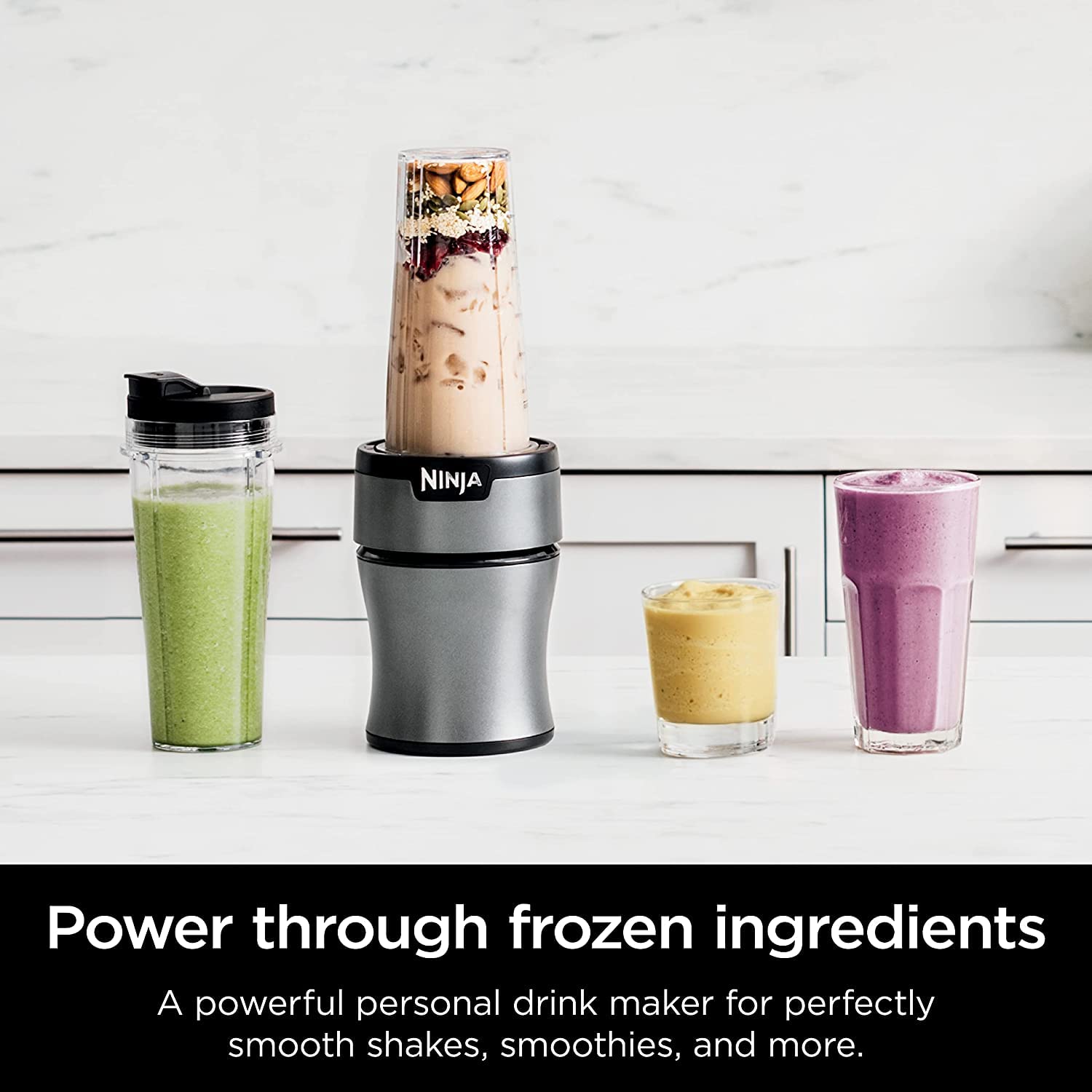 Ninja BN300 Nutri-Blender 900-Peak-Watt Personal Blender, 2 Dishwasher-Safe To-Go Cups (Renewed)