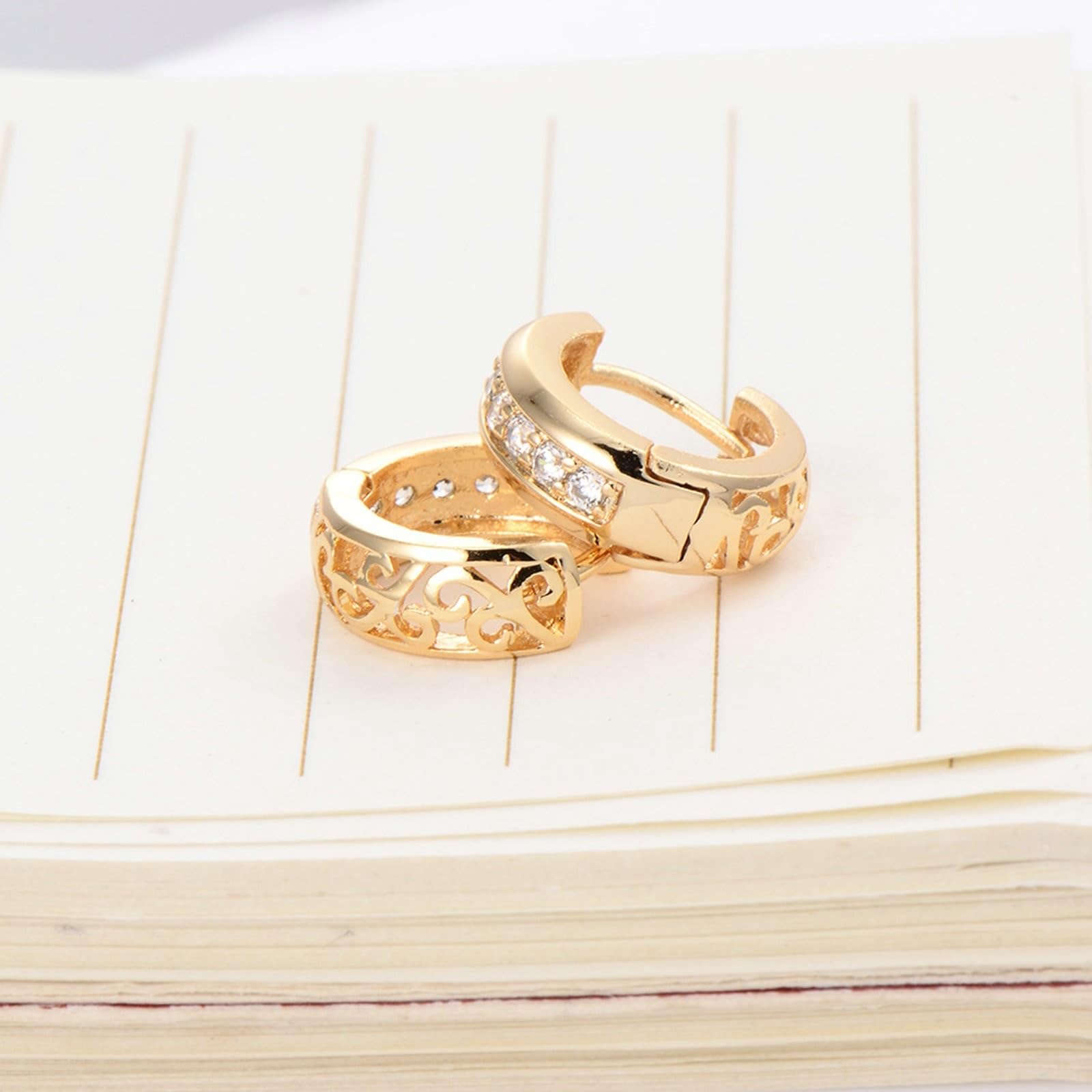AMDXD Pendientes de aro de oro de 9 quilates, diseño hueco con moissanita, para mujer, pequeños Au 375