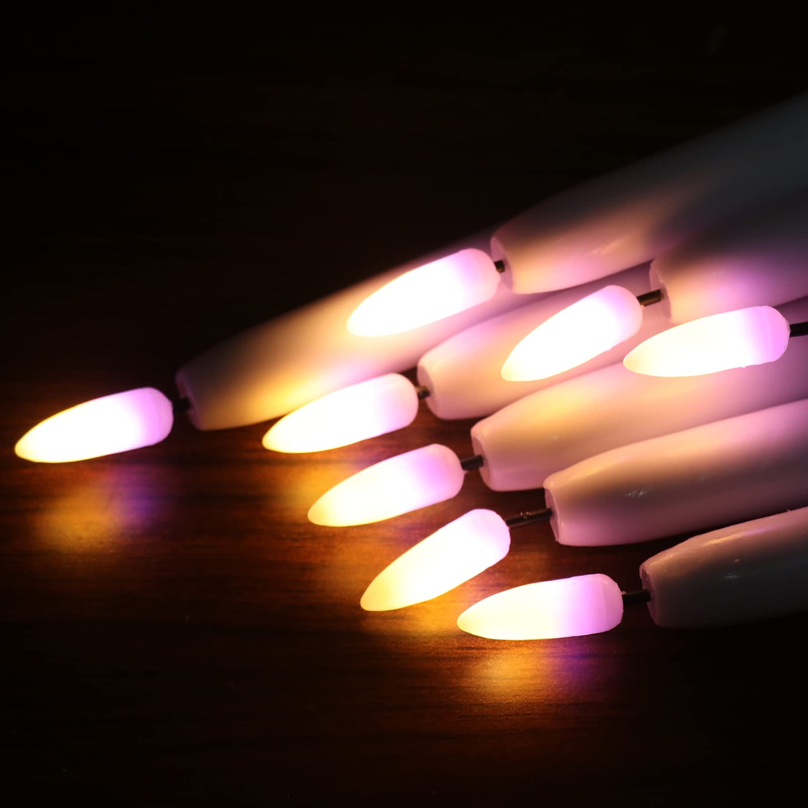 Wondise Candele tremolanti senza fiamma coniche con telecomando e timer, 28 cm, a batteria, in vera cera bianca 3D, candele LED per finestre, set di 8 (D 2 cm x H 27,9 cm, 2 telecomandi)