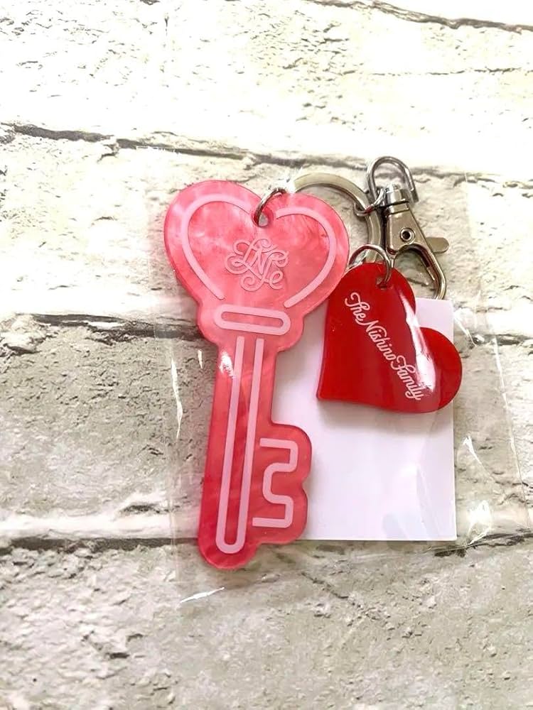 Amazon.co.jp: 西野カナ 西野家 オフィシャルファンクラブ