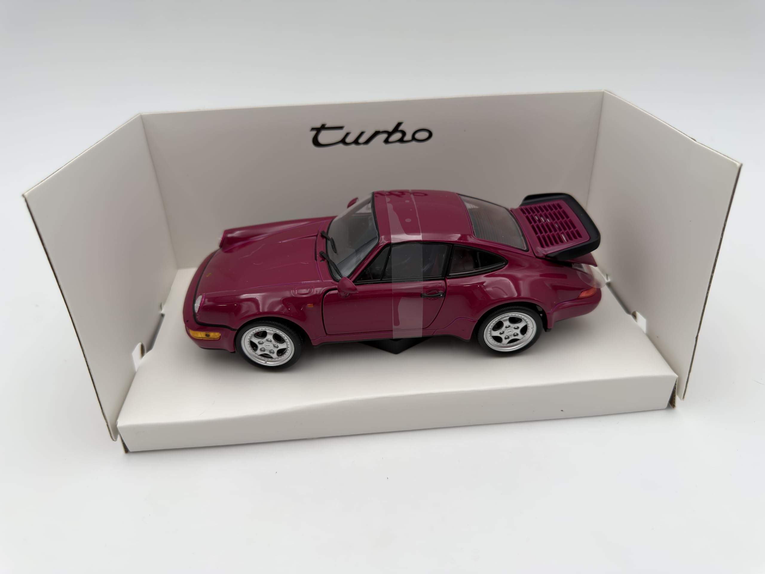 Porsche 911 Turbo (964) Modellauto 1:24, pink - Detailgetreues Sammlermodell I GT Marketing I Miniatur Fahrzeug (Museum Edition)