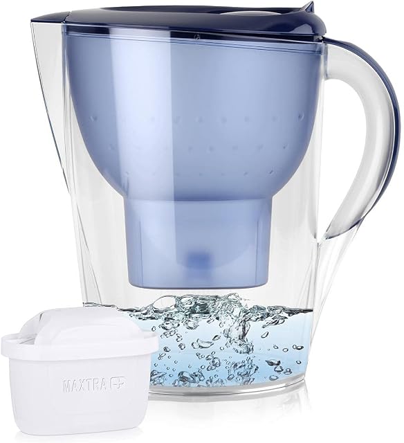 BRITA Marella XL water filter jug for reduction of chlorine, limescale and impurities, Includes 1 x MAXTRA+ filter cartridges, 3.5L - Blue