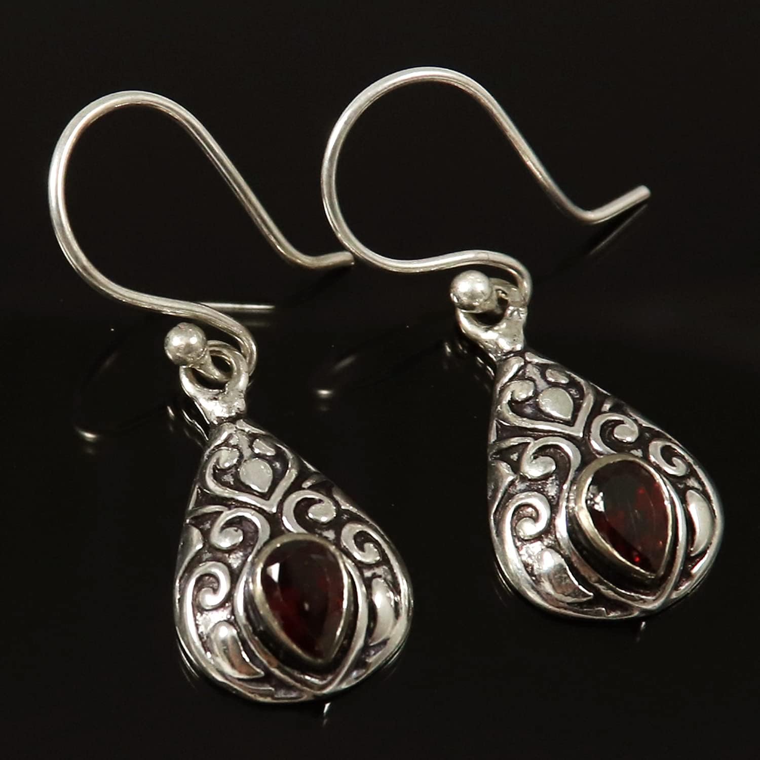 Goyal Exports Peach Moonstone Garnet Faceted Grey Moonstone Blue Topaz Faceted Gemstone 925 Sterling Silver Drop Dangle Earring Handmade Jewelry SEG12