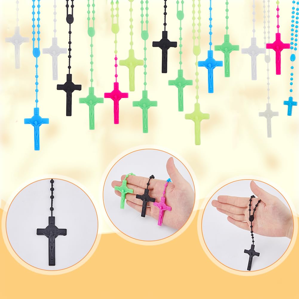 DICOSMETIC 56 unids 7 colores Collares con Cruz Collar de cuentas de Rosario de Plástico a granel Collar con Cruz Luminosa Que Brillan en la Oscuridad Collar Y Joyas de Oración para Mujeres Hombres