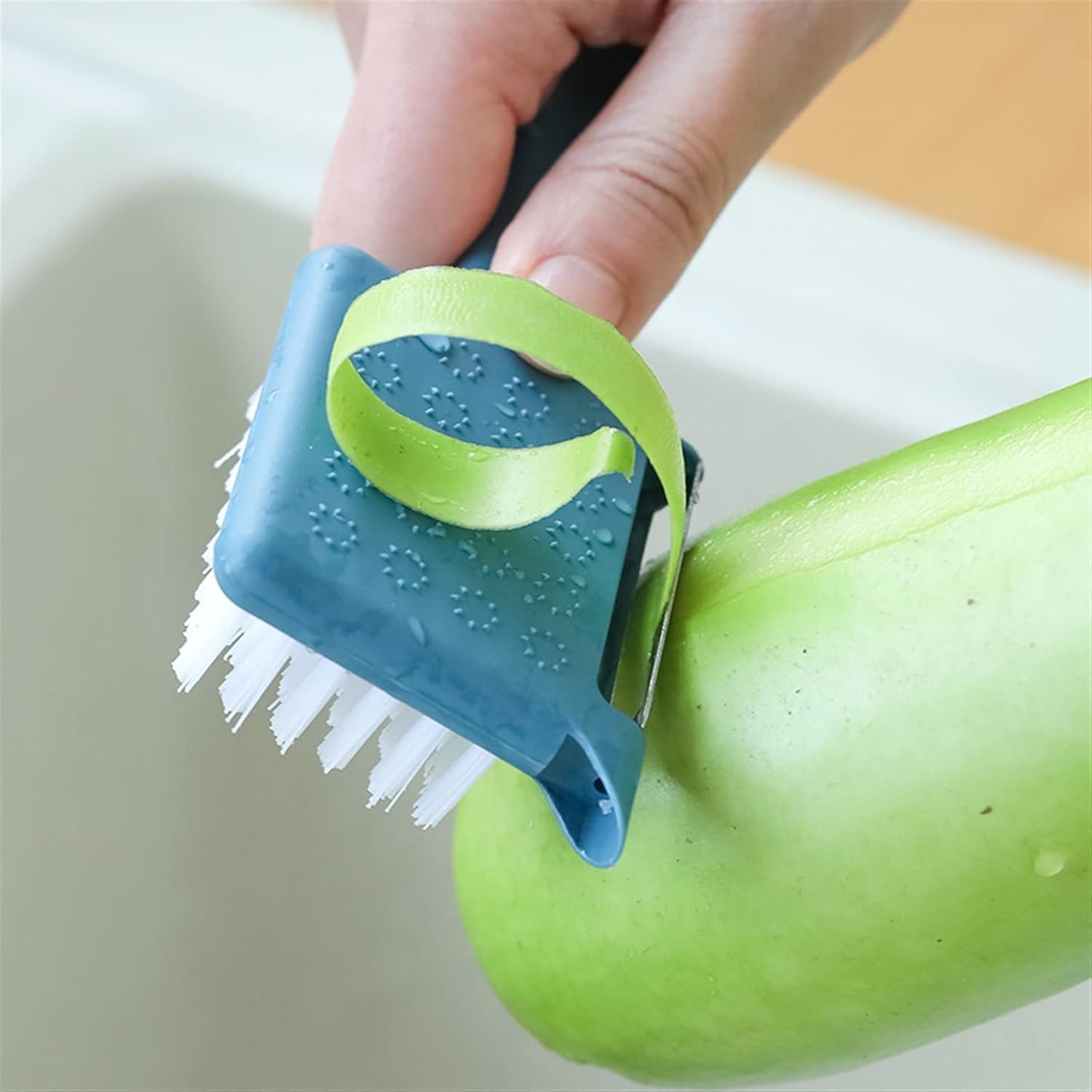 Masher 5 in 1 Kitchen Tools Dig Wash Planing Peeling Vegetable Fruit Food Cleaning Brush Corkscrew Garlic Masher for Home Kitchen