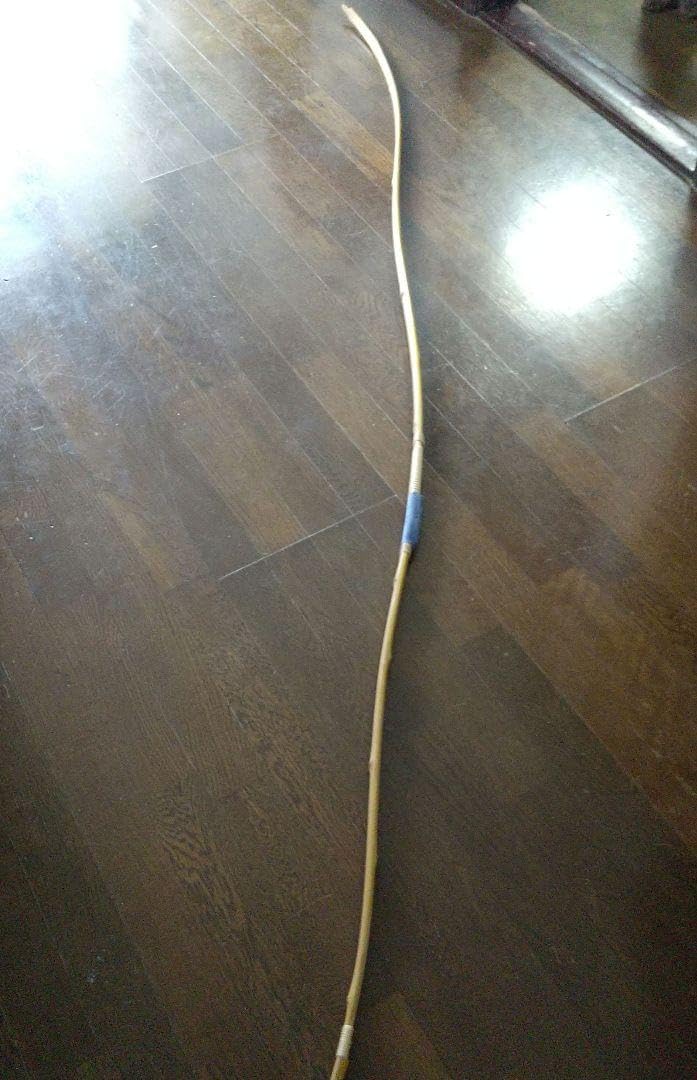 Amazon.co.jp: 竹弓 清芳 二寸伸 11.7kg カーボン入り 弓道 : スポーツ