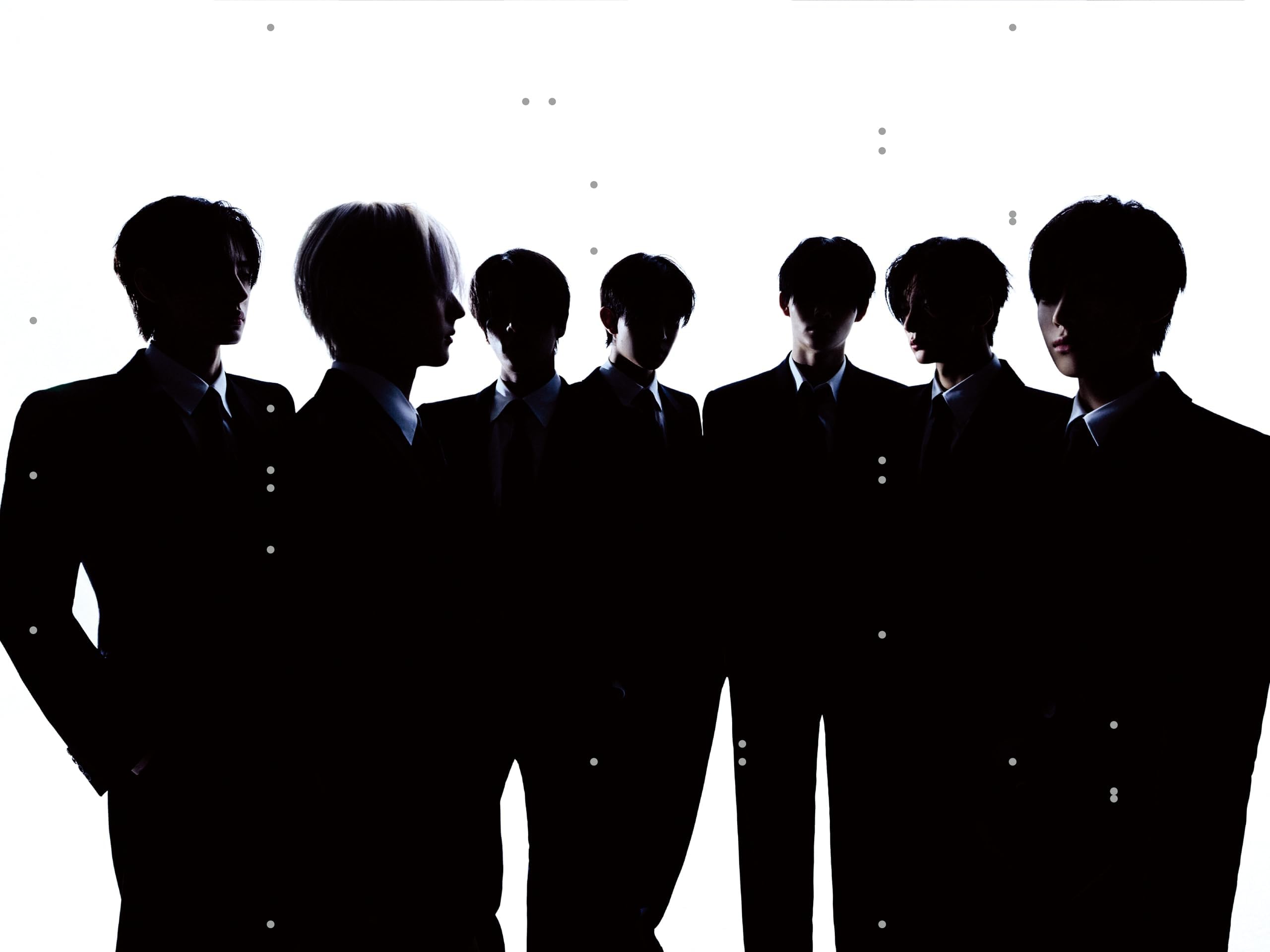 TREASUREのSPECIAL MINI ALBUM [PLEASURE]からの楽曲YELLOWをAmazon