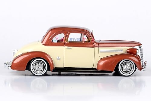Miniatura 4 de Motormax 1939 Chevrolet Coupe Lowrider 1:24 Modelo fundido a troquel marrón/crema Get Low Series 79028 por All Star Toys