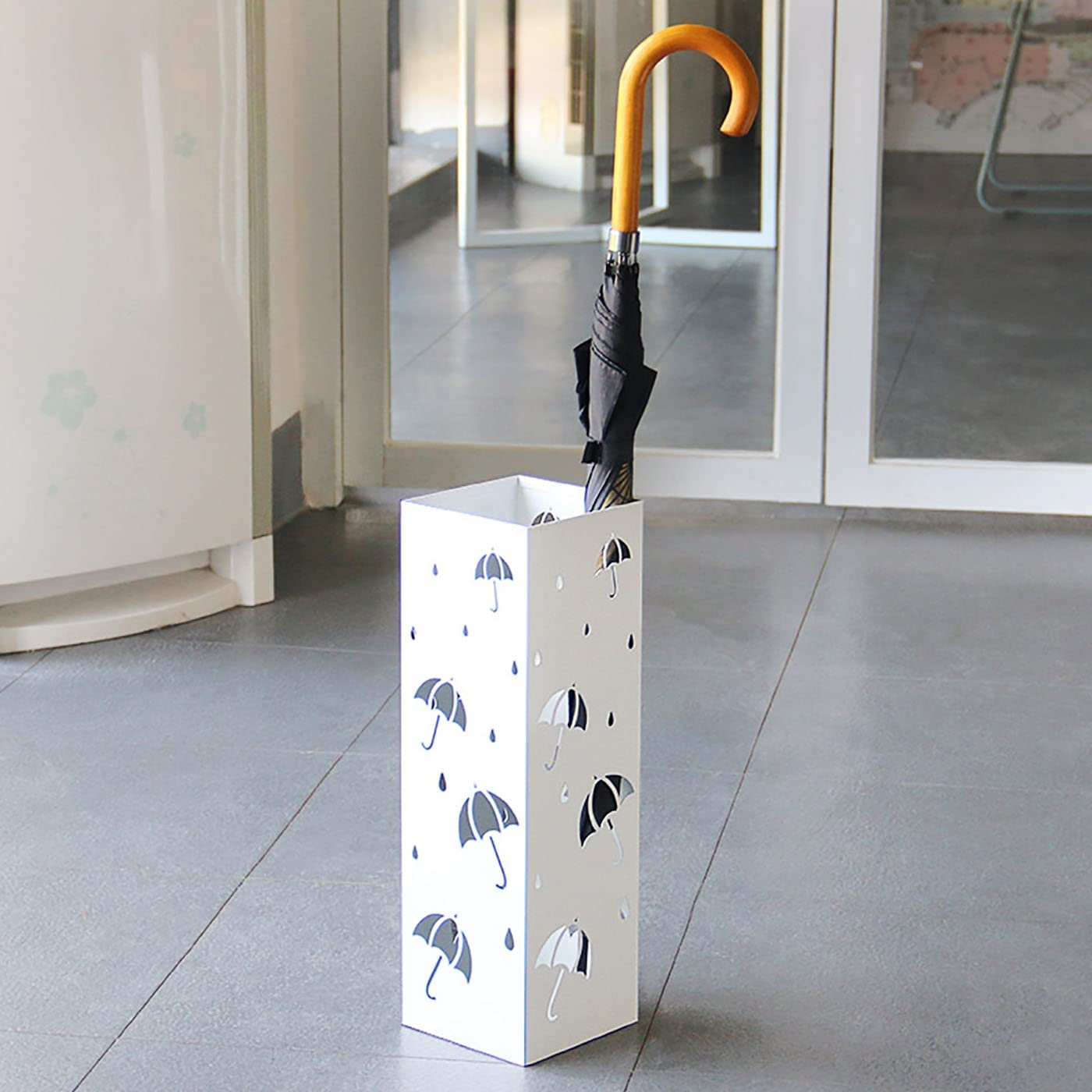 DFGHNBVC Square Metal Umbrella Stand - Freestanding Entryway Nizer With Removable Drip Tray 2 Hooks - Stylish Indoor Umbrella Holder For Home Office