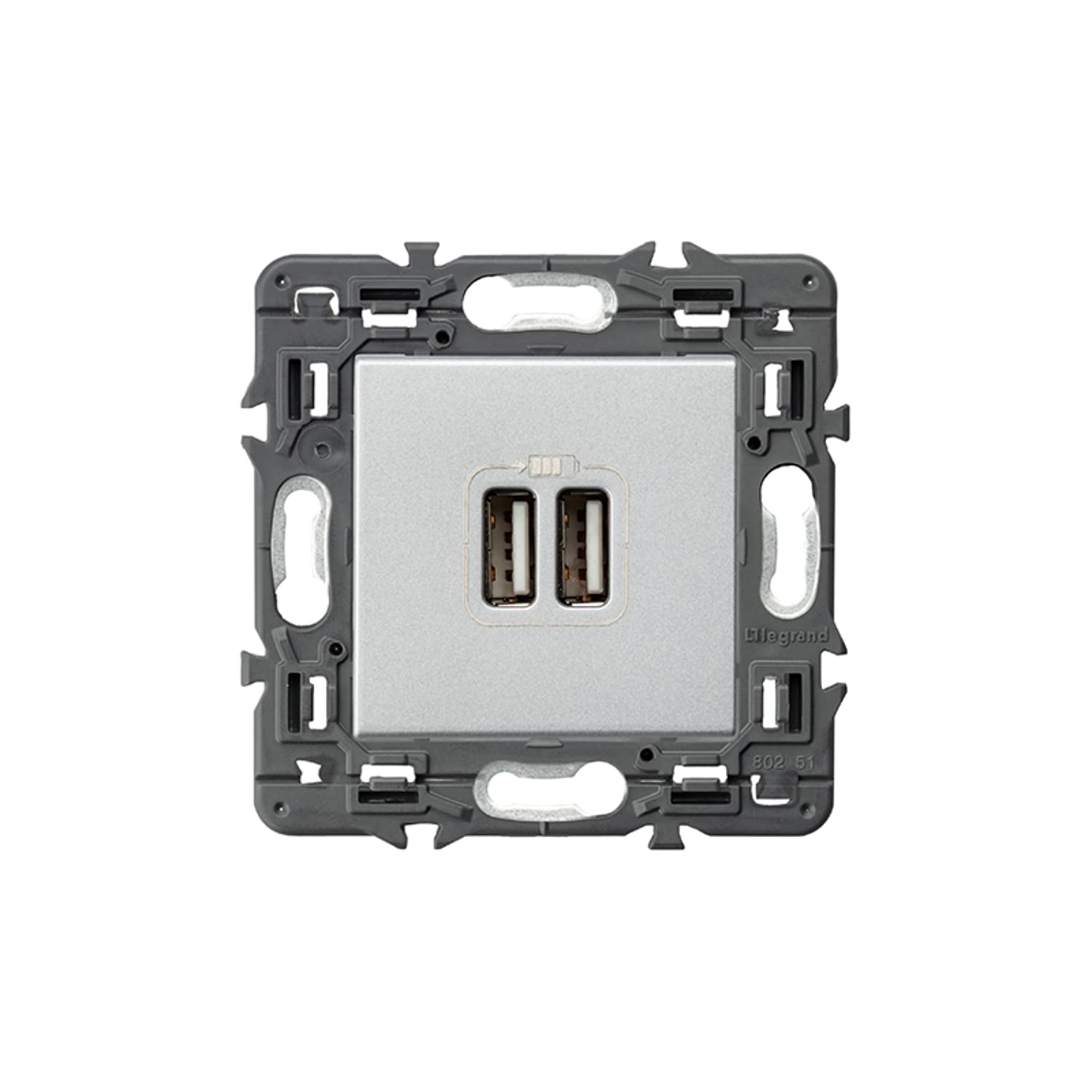 Cargador USB Legrand Valena Next: elimina los adaptadores con doble toma