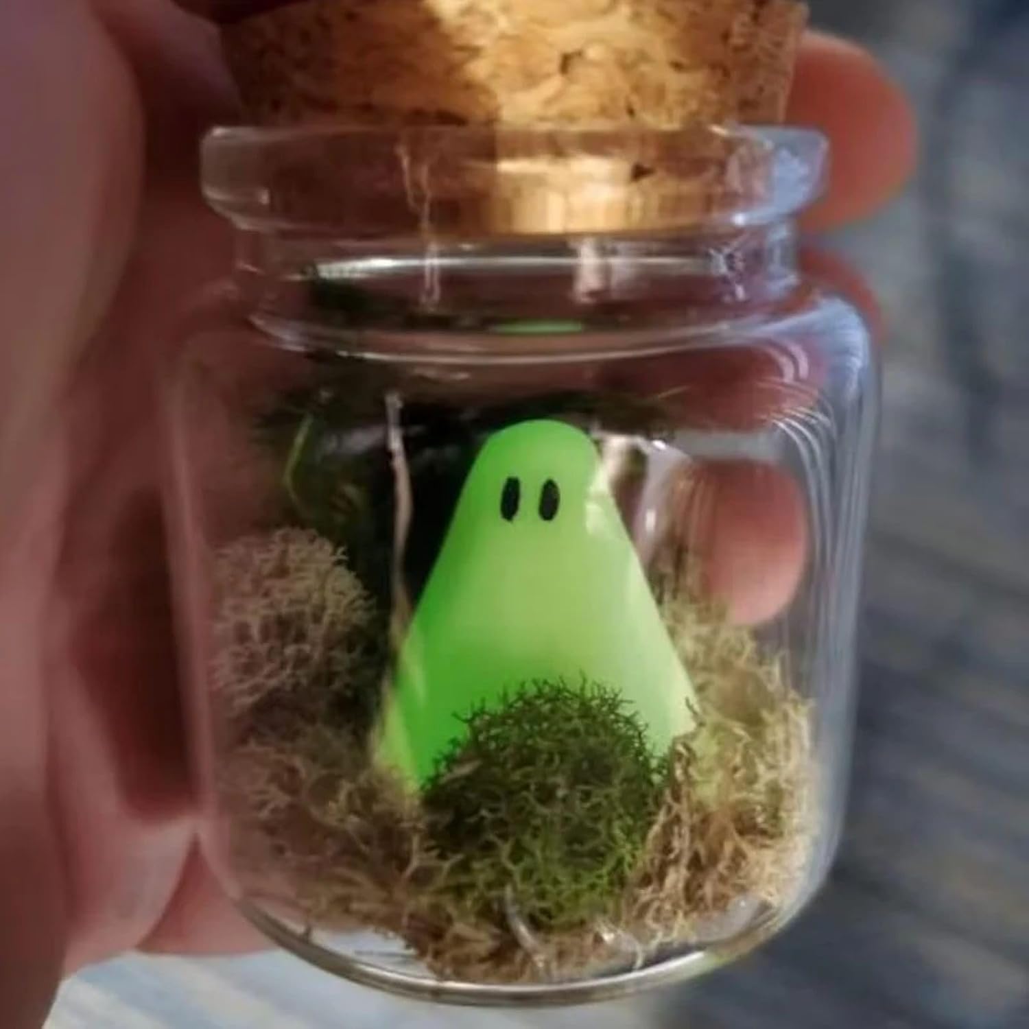 Mini fantasmi di Halloween in un barattolo, statuette luminose di fantasmi in bottiglia, fantasma di Halloween che si illumina al buio piccolo fantasma, adotta un fantasma animale domestico che si