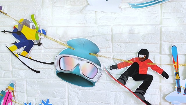 Skiing Party Banner Decorations - 2 Piece Winter Sport Birthday Supplies