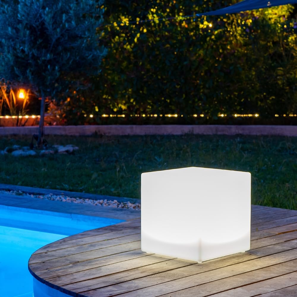 GuirLED LED Solarwürfel & Wasserdicht RGB+W 40 cm 100 % Freistehend & Fernbedienung