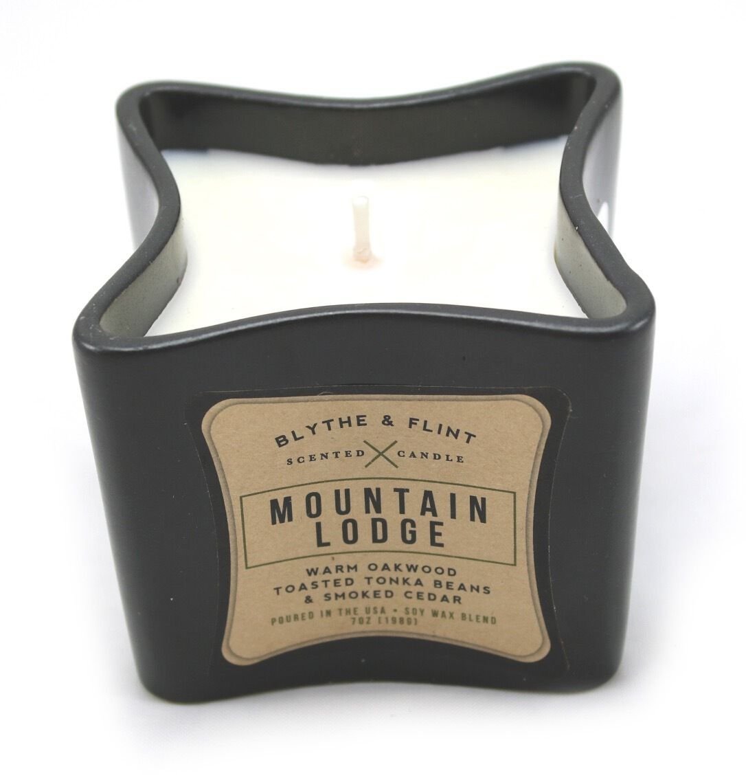 Blythe & Flint Mountain Lodge Scented Candle In Ceramic Container