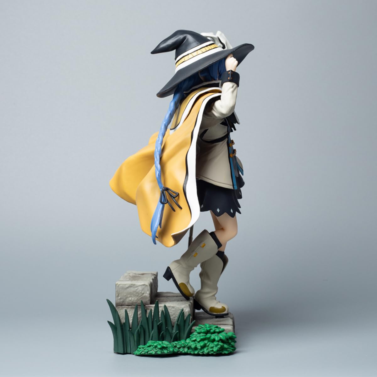 Amazon.com: RZAHUAHU Mushoku Tensei Anime Roxy Migurdia Figure 1/7