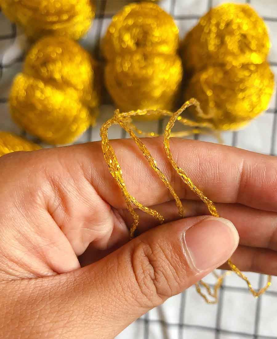 Clisil Gold Lurex Yarn,Shining Yarn,Glitter Sparkle Yarn Metal Yarn Sparkle Yarn 90g - Image 4