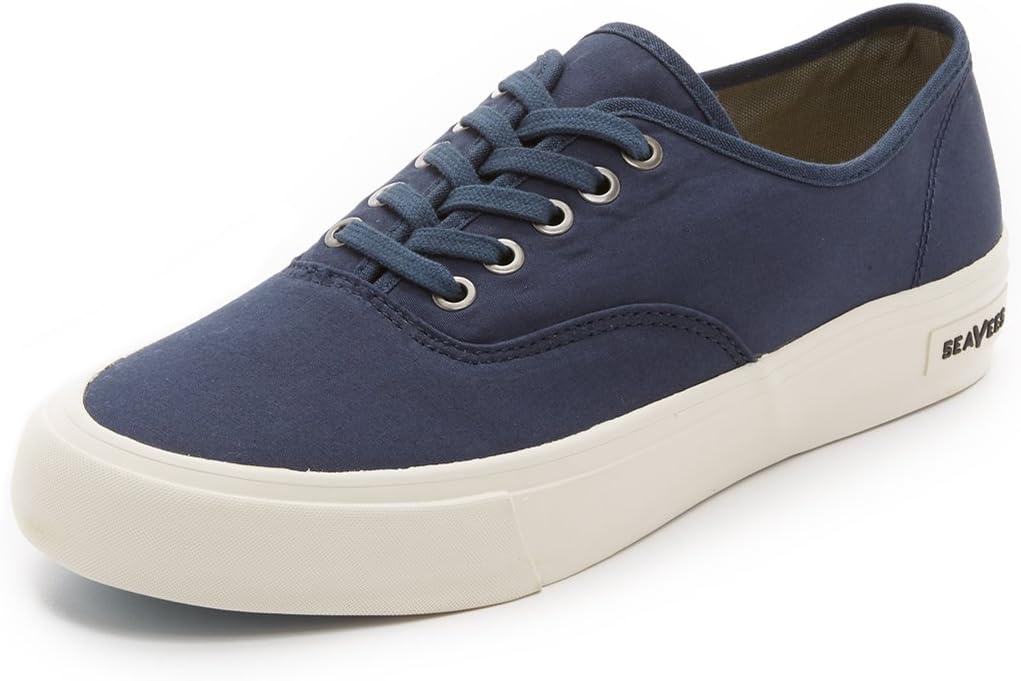 SEAVEES Men's Legend Sneaker Original, True Navy, 11 M US