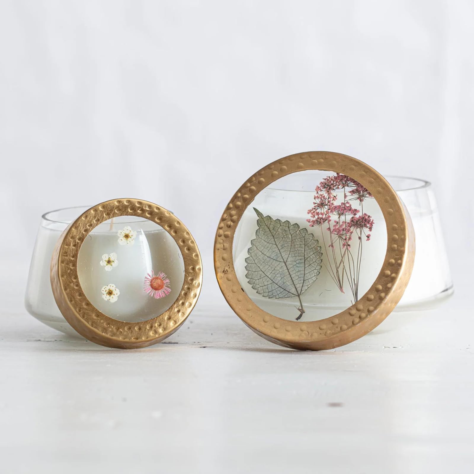 Rosy Rings Gepresste Blumenkerze, Aromatherapie-Kerzen, langlebige Duftkerzen für Heimdekoration, Botanicals Geschenke, Noten von Aprikose, blondem Holz, Mirabelle Plum Medium (Apricot Rose)