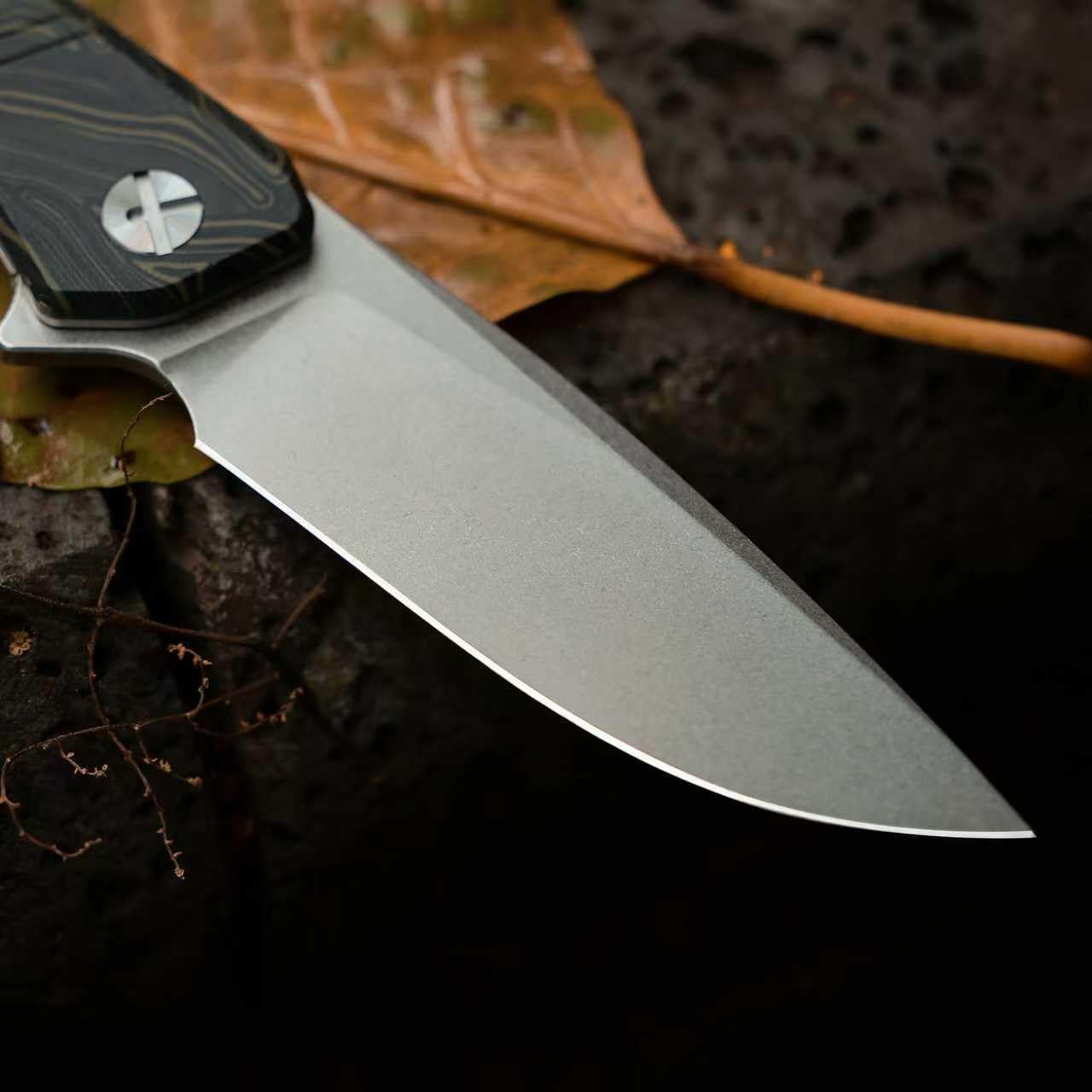 IOI Task Force I51884 Pocket Knife for Men – 14C28N Stonewashed Folding Blade, Green Gmascus G10 Handle, EDC Folding Knife with Clip, Enhanced with Custom Left-Side Clip for Camping & Everyday Carry
