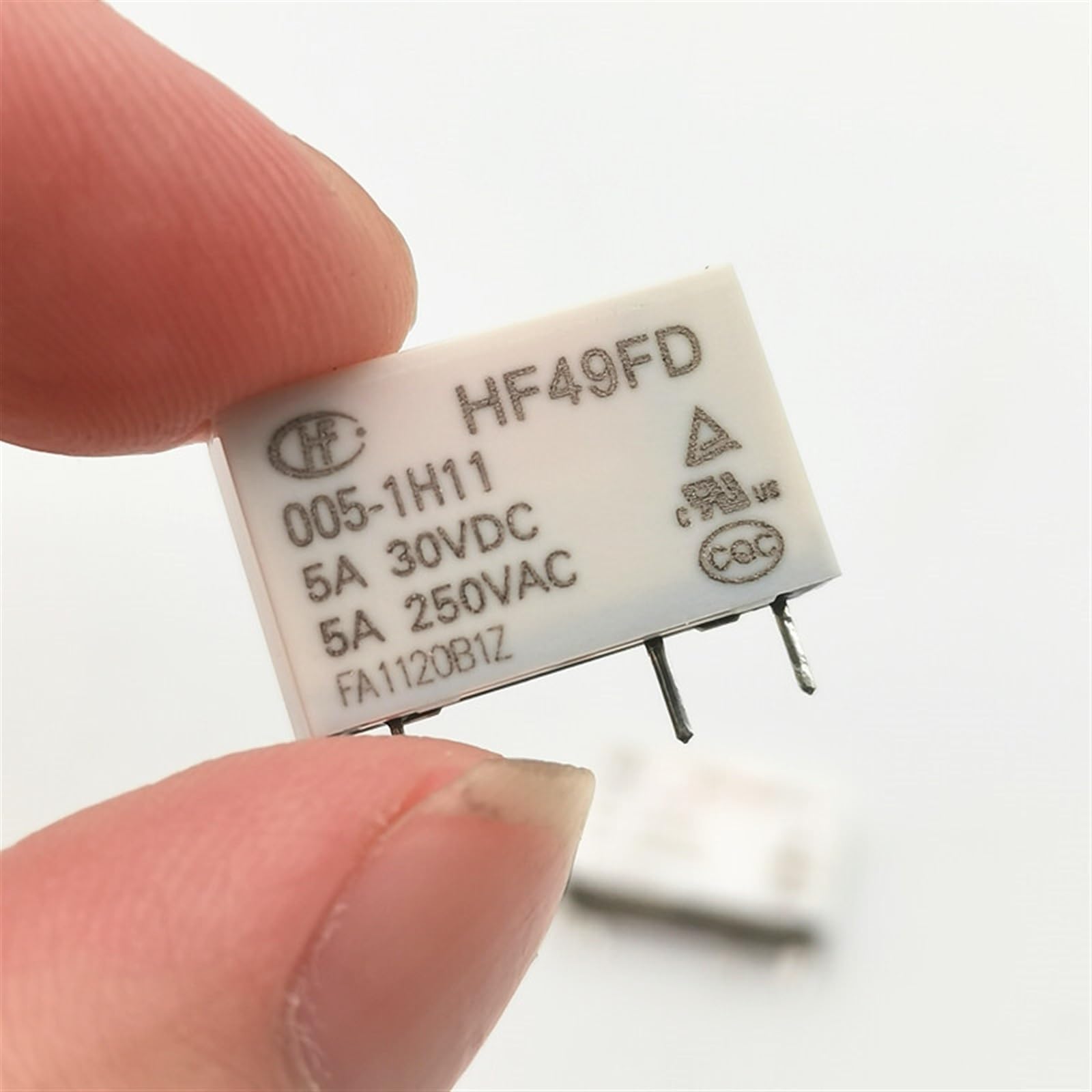 AQHYEBNSR 2PCS Industrial Electronic Circuit Board DIY Relay hf49fd-005 012 024 1H11 1h11t 1h12 T 4 pin 5A 5V 12V 24 V(HF49FD-024-1H12)