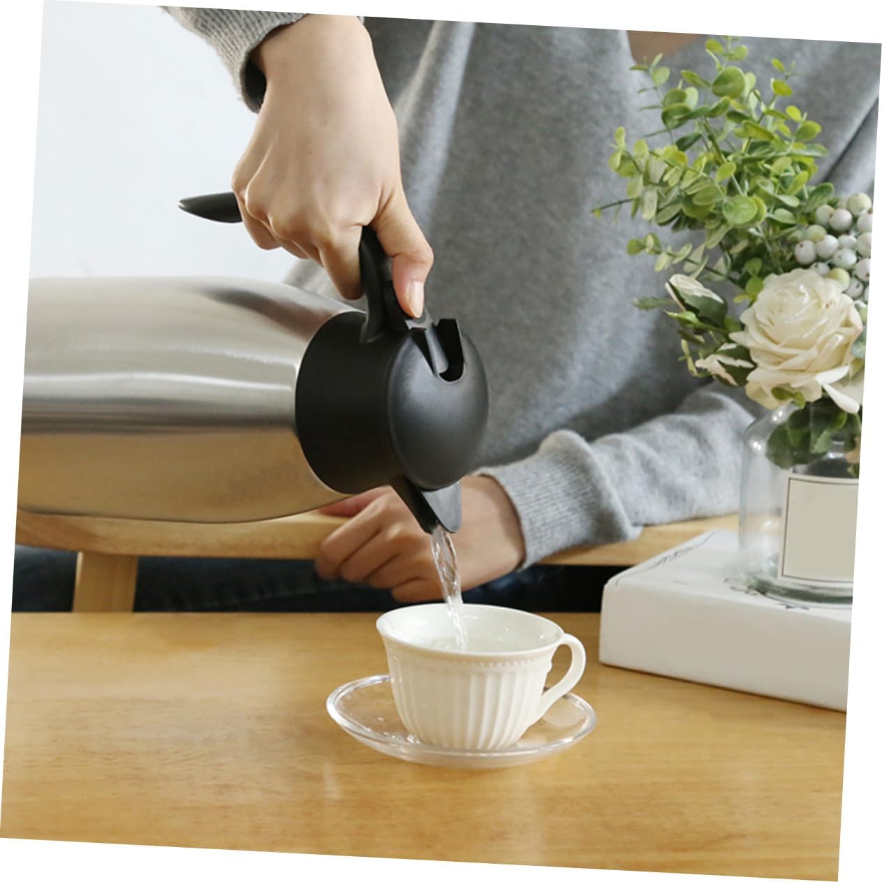 Insulated Thermal Coffee Carafe Stainless Steel Hot Beverage Dispenser Sealed Lid for Home Office Parties Stylish Design Excellent Heat Retention