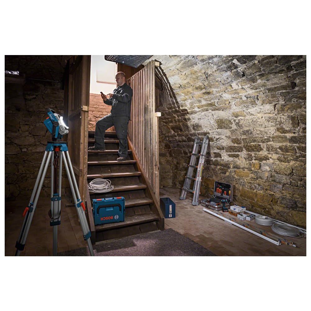 Bosch Professional 18V System Akku LED-Baustellenlampe GLI 18V-2200 C (max. Helligkeit 2200 Lumen, Connect Ready, ohne Akku/Ladegerät)