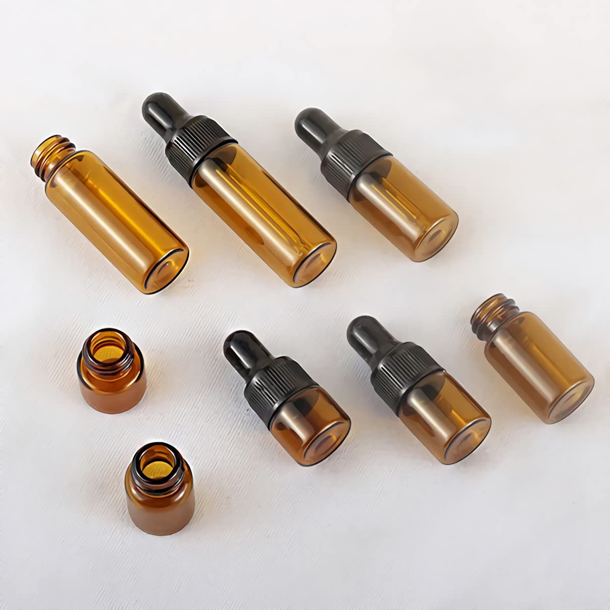 200 Stück 5ml Mini Braunglasflasche mit Pipette Leere Braune Glasflasche Pipettenflasche Klein Probe Glas Tropfflasche für Ätherisches Öl Parfüm Flüssigkeitsflaschen mit Trichter