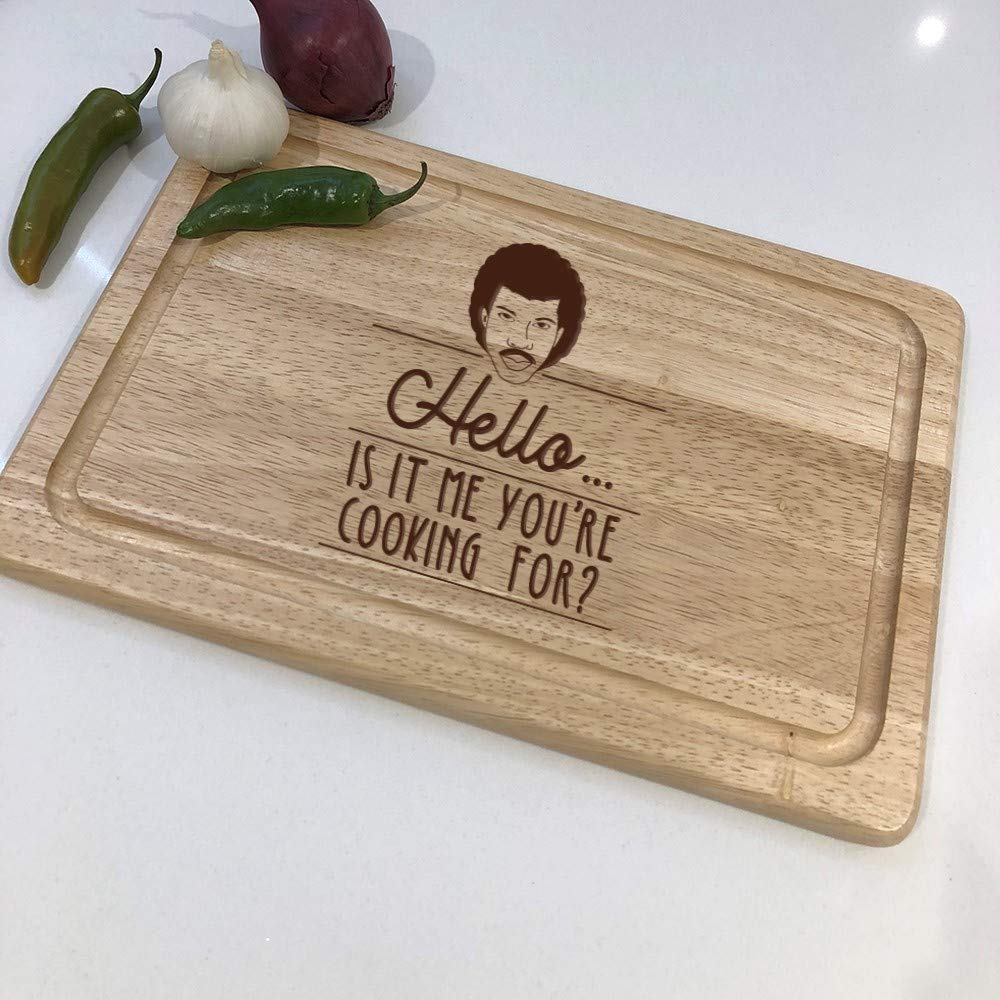 Tabla de cortar "Hola, es Me You're Cooking for?" - Divertido regalo de cumpleaños de Navidad para fanáticos de la música, cocina grabada regalo