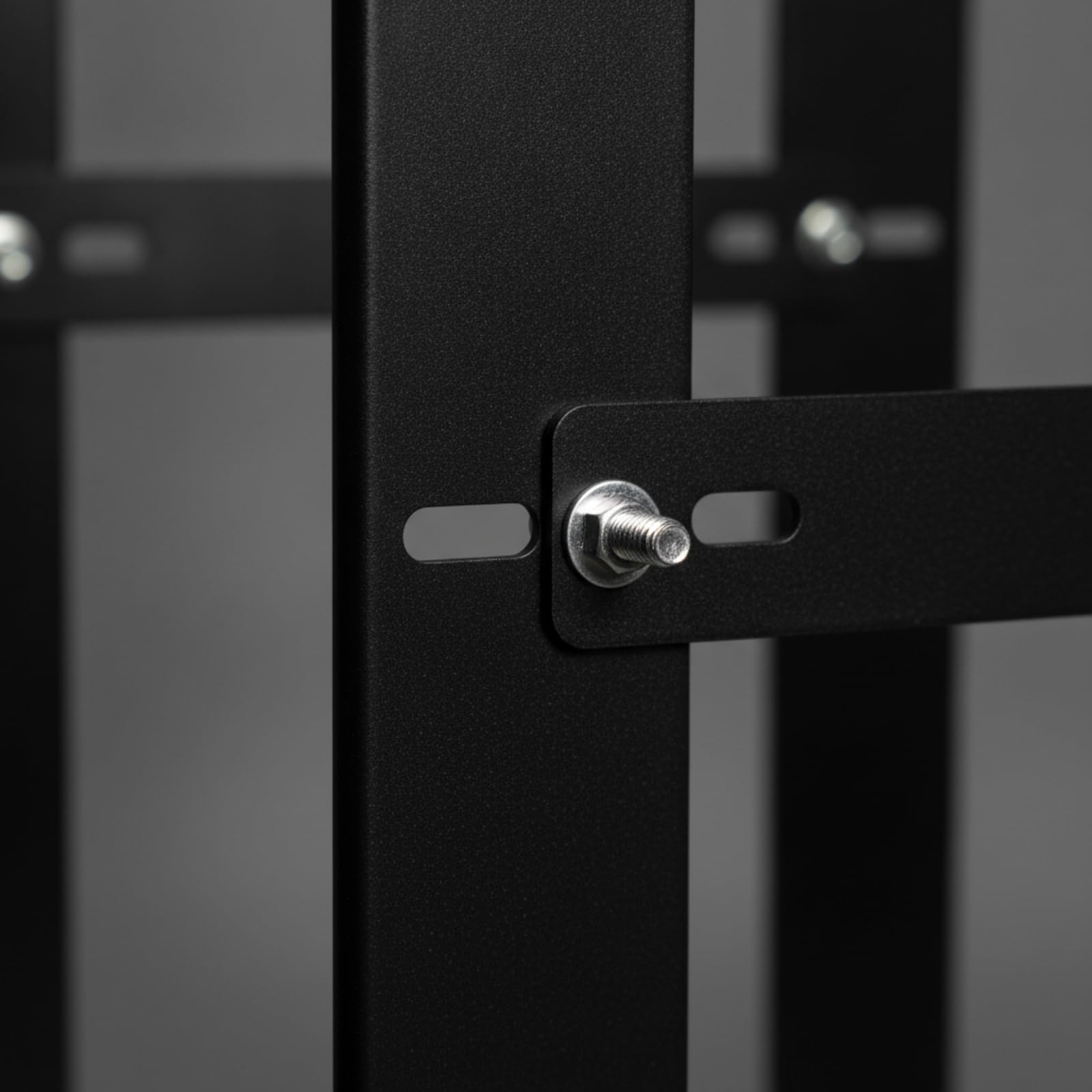Porta PC sotto Scrivania in Metallo , style to 4 , Nero - Spessore 1,8 Mm