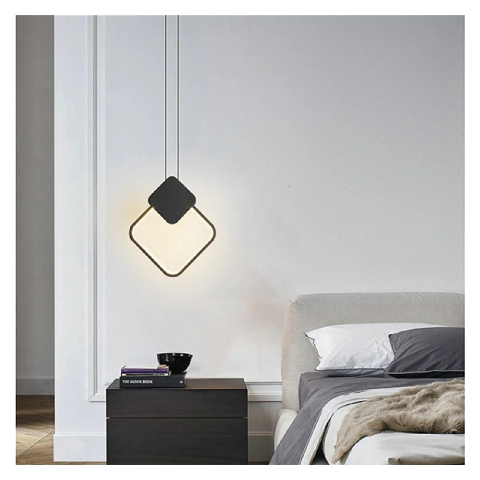 Luminaire LED anneau moderne pour éclairer un escalier sombre ou un salon
