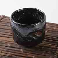 茶道具　楽吉左衛門　黒楽茶碗　C　7330 Amazon.co.jp: 茶道具 楽吉左衛門 黒楽茶碗 C 7330 : ホーム