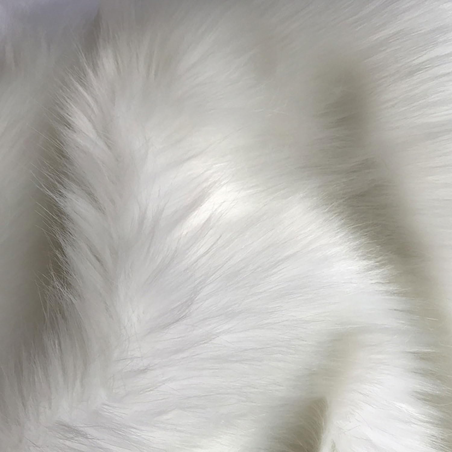 GQZJY Long pile plush fabric Faux fur fabric fluffy fabric Craft material for Costume Fashion Rugs Props Backdrops Sewing DIY Crafts decoration 170cmx50cm (Color:White)