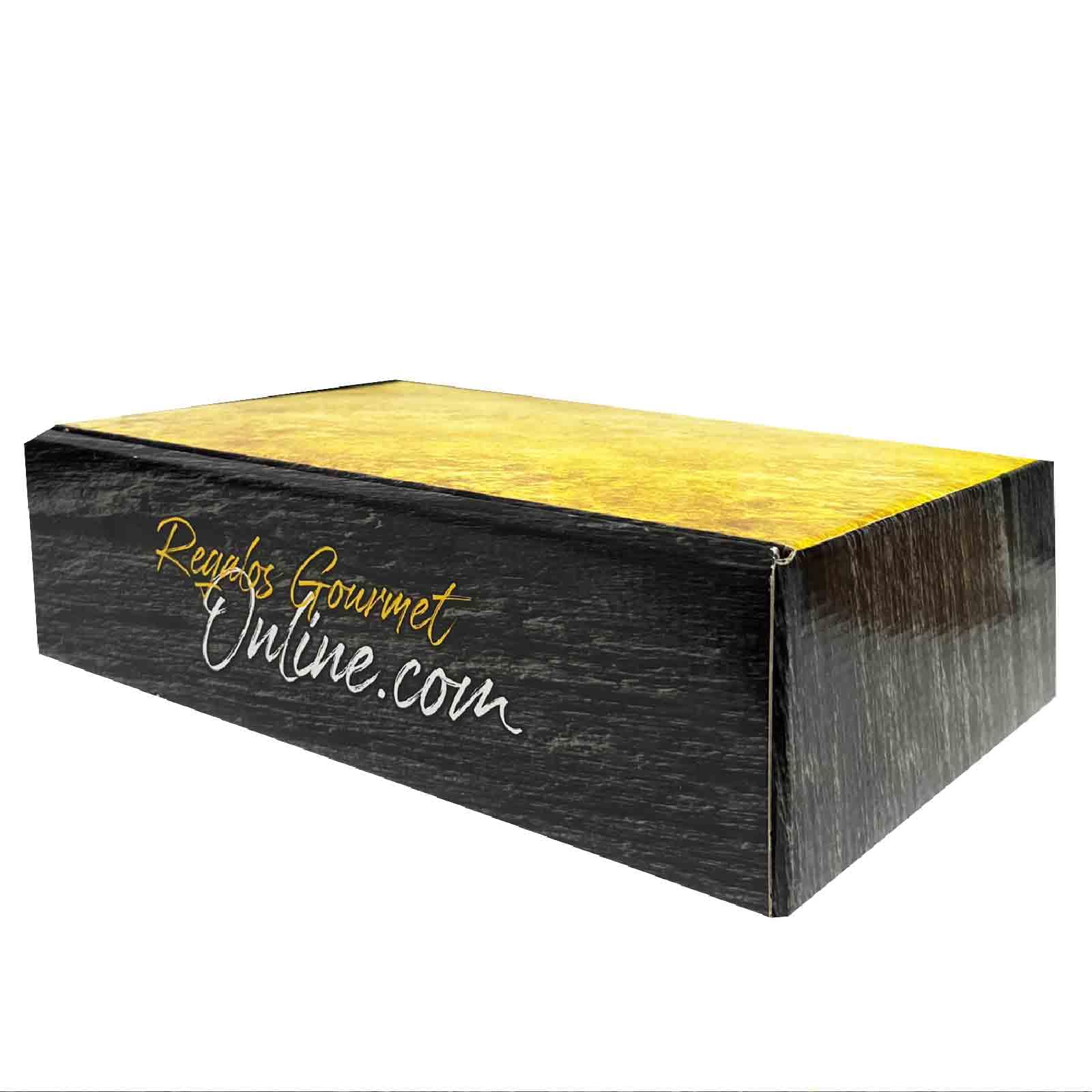 Deliex delicias de Extremadura. Cesta gourmet para regalar con aceite La Chinta, jamón, ibéricos y patés. Regalos para cumpleaños o Navidad. Lote delicatessen.