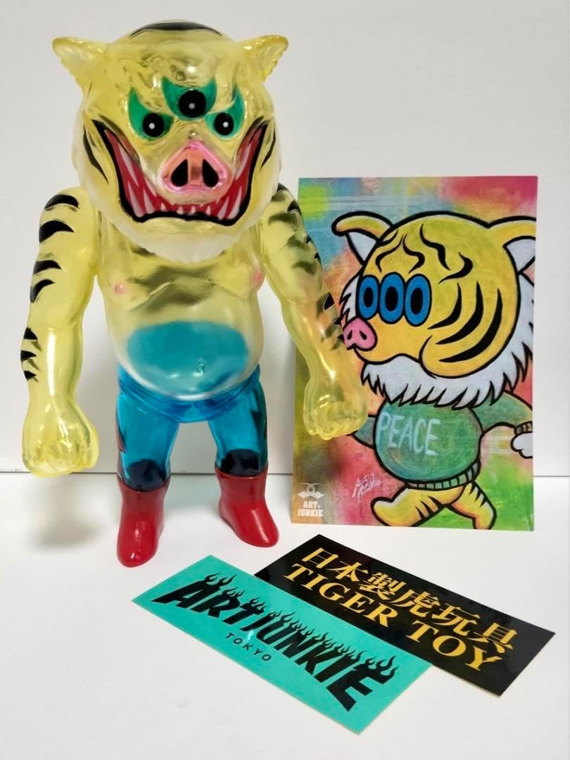 ART JUNKIE TIGER TOY妖怪武怠牙 妖怪ブタイガークリア ソフビ