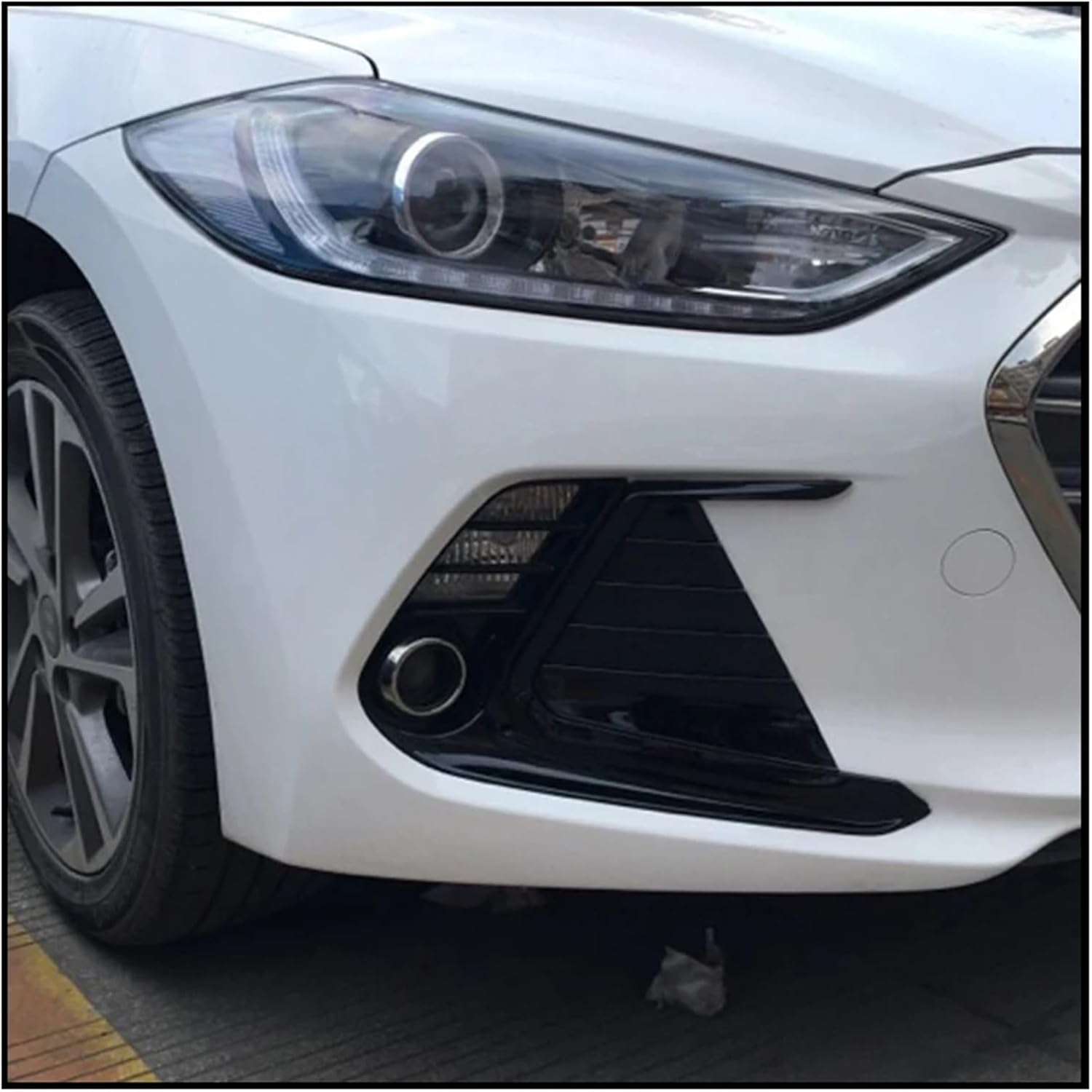Compatible with Hyundai Elantra Avante 2016~2018 Front Bumper Fog Light Lamp Frame Cover Sticker Trim Eyebrow Lid Car Styling Accessories(Style A)