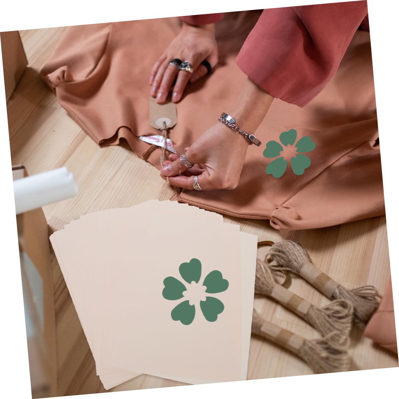 DOITOOL 100blätter Sublimations-transferpapier Zum Selbermachen Wärmeübertragungspapier Für Kleidung T-shirt-transferbögen Sublimationsmaterialien Transferpapierbögen