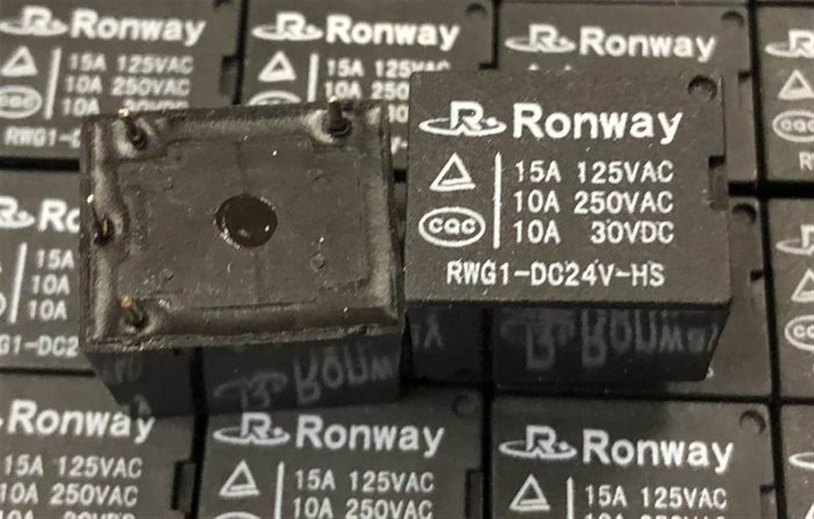 Relé RWG1-DC24V-HS de alta sensibilidad con conmutación estable de 4 pines