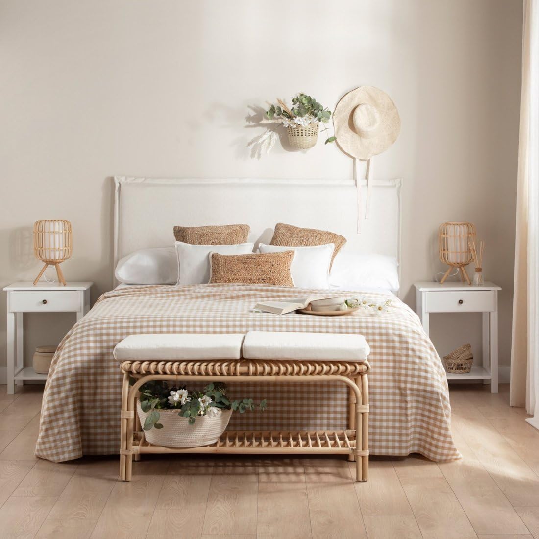 Cabecero tapizado desenfundable de Espuma con Ribete, tapizado en Tejido Antimanchas, 100 cm de Altura (Beige 5, 100cm (Camas de 90))
