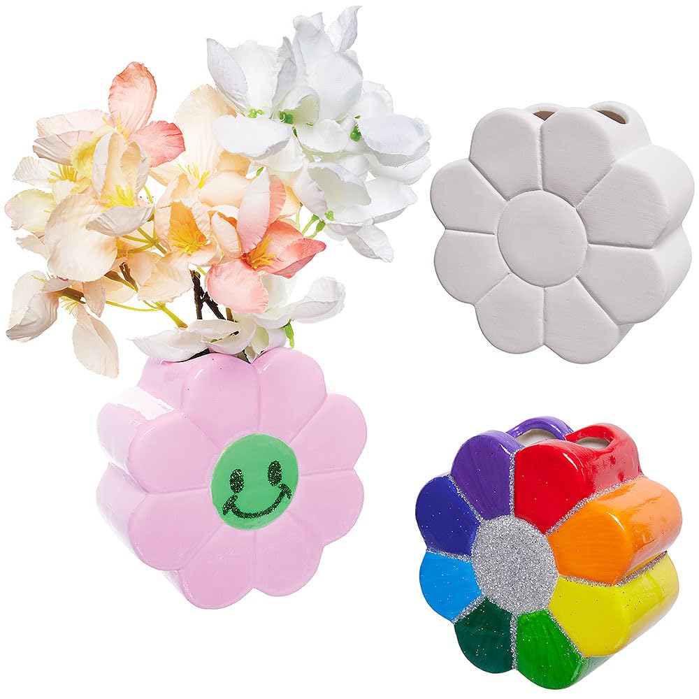 Baker Ross VC160 Daisy Ceramic Vases - Pack of 2, Paint-Your-Own Daisy Flower Vases