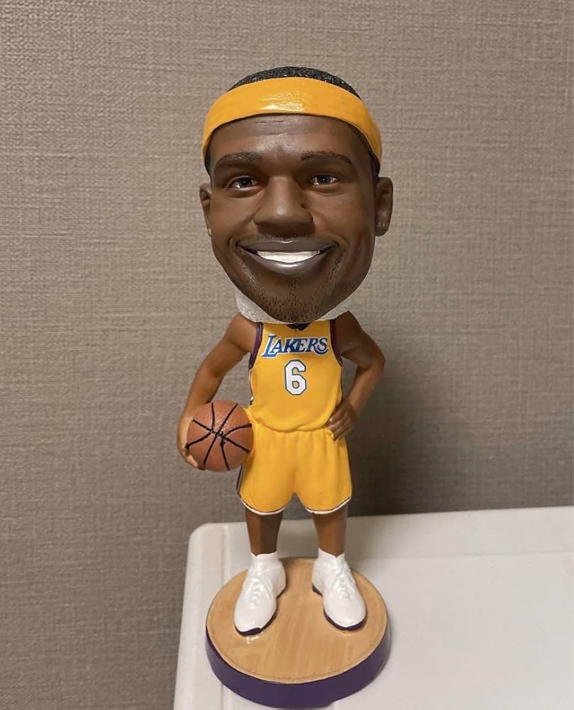 NEW限定品】 NBA レブロンジェームズ6ボビングヘッド LAKERS