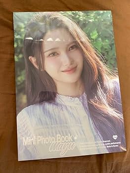 Amazon.co.jp: TripleS Mayu Korai Mayu Mini Photo Book